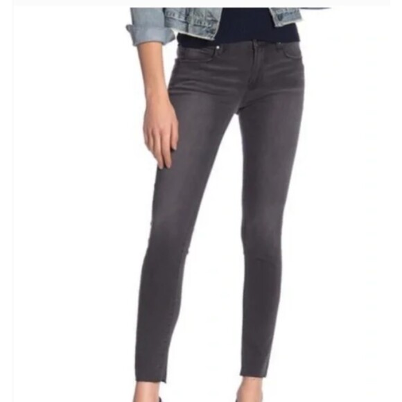 Articles of Society Women’s Skinny Jeans Size 24 Gray Black  Raw Hem - Picture 2 of 10